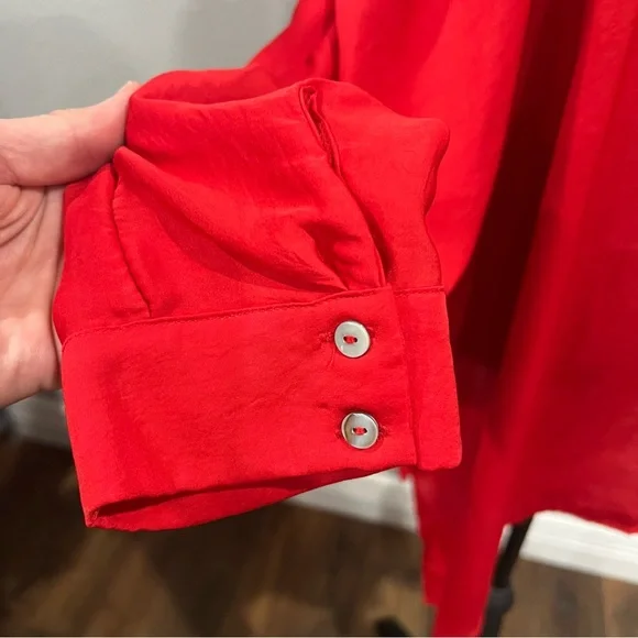 Glam Scarlet Elegance Blouse, V Neck oversized L - Picture 7 of 8